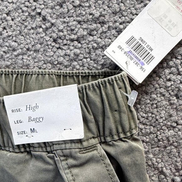 Abercrombie & Fitch Men's Baggy Cargo Pull-On Pants in Size Medium Long and NWT - Picture 5 of 15